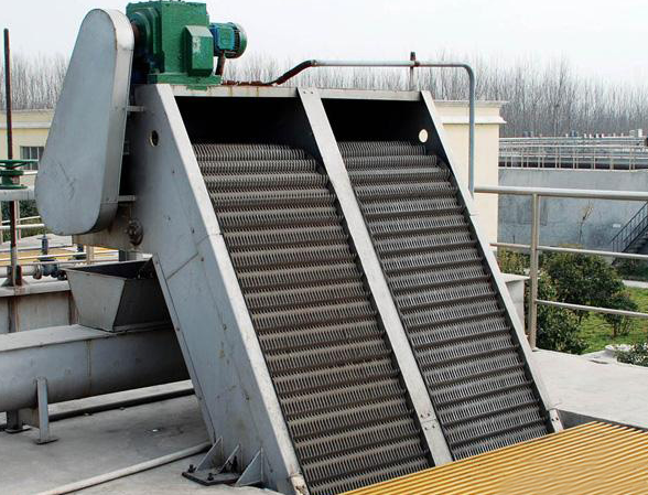 常见污水处理设备之粗、细格栅除污机操作及维保方法-双江汇机电维修平台